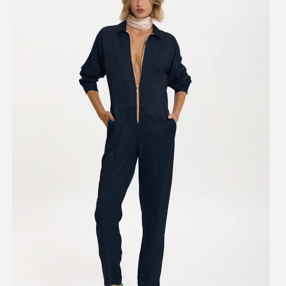 ZARA Long Sleeve Zip Front Jumpsuit in Navy Blue Size S